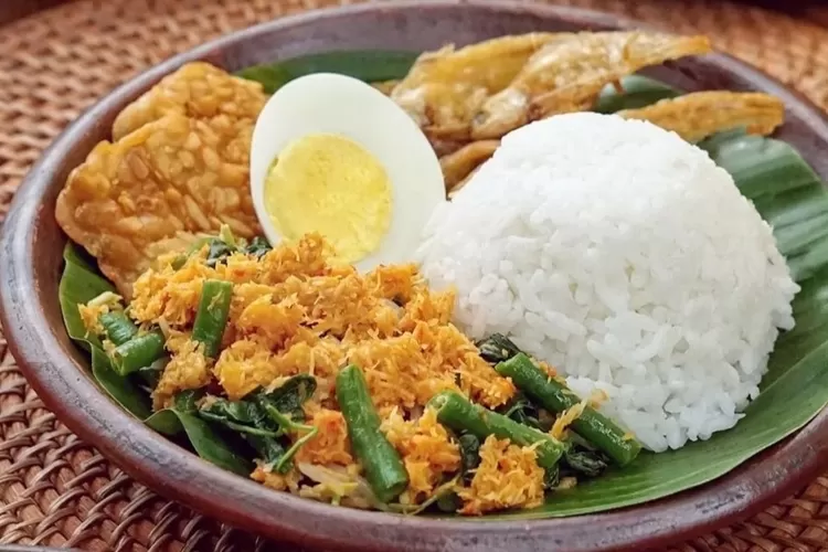 Resep Nasi Urap Enak dan Sehat 2024